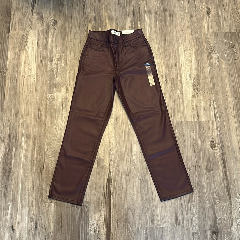 Maurices slim straight ankle high rise pants. New with tags.
